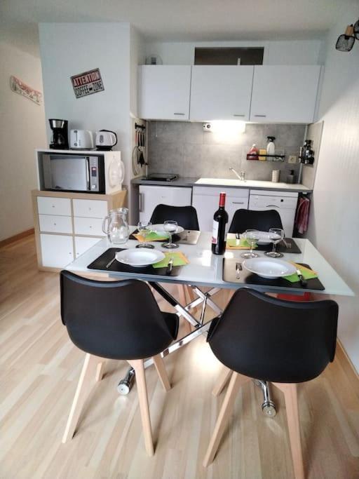 Appartement Dans Une Residence Calme Сен-Лари-Сулан Экстерьер фото